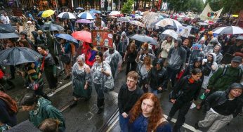 GO HOME: Vic Premier rebukes climate protesters as COVID-19 cases spike