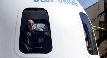 NASA Partners With Blue Origin to Build Spacecraft for Moon Mission